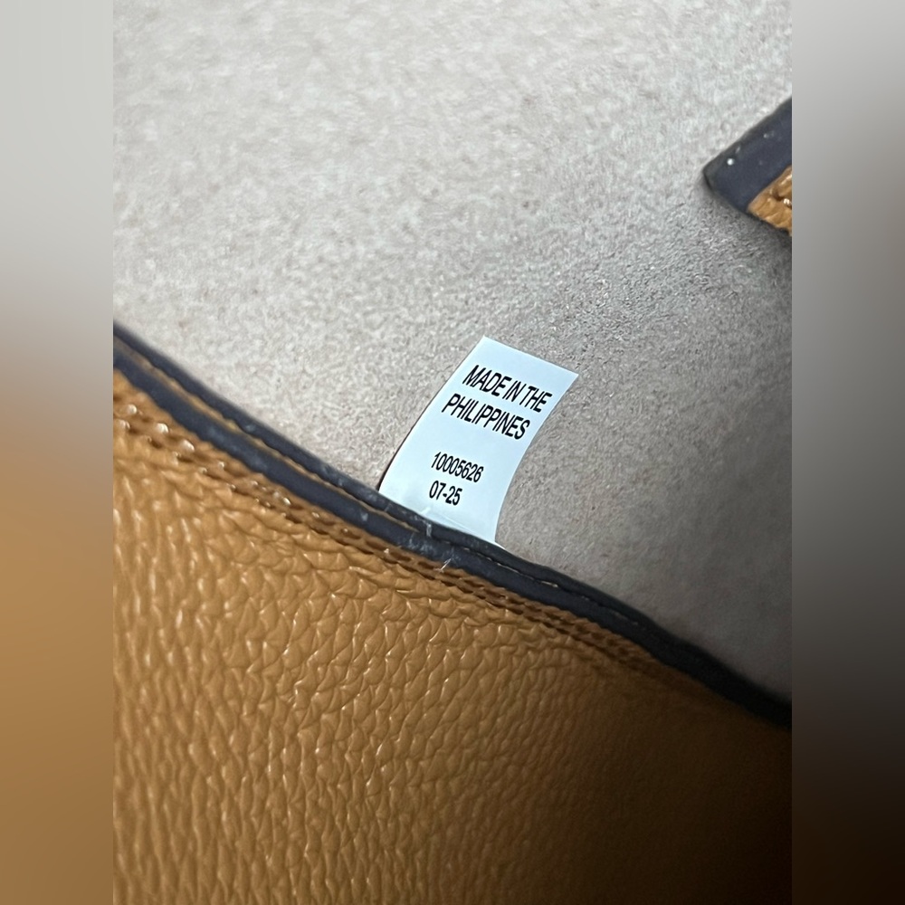 170964 - Tory Burch Romy Hobo Bag - Picture 9 of 13